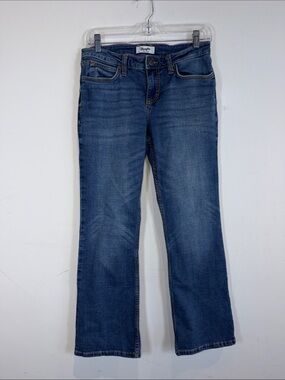 Wrangler Women's Blue Bootcut Jeans, Size 7/30